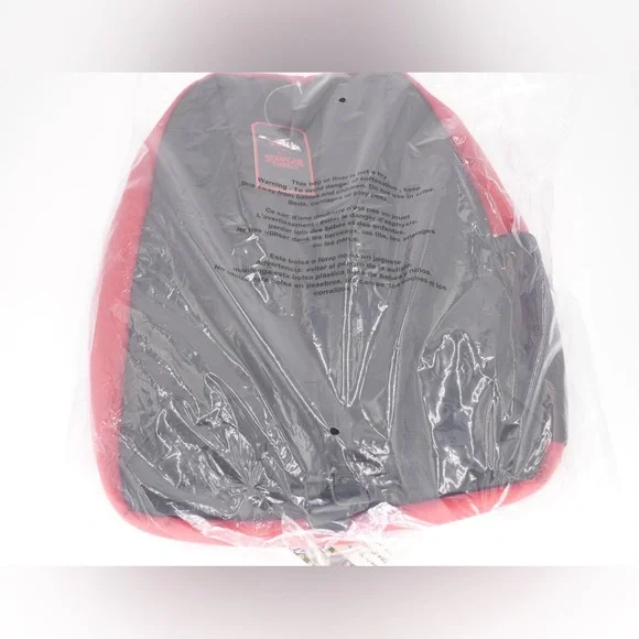 *RARE* Stranger Things Vans Backpack NWT! - Picture 4 of 5